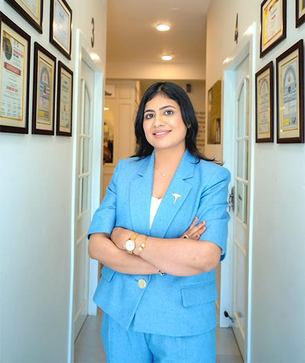 Dr. Meenal Makkar
