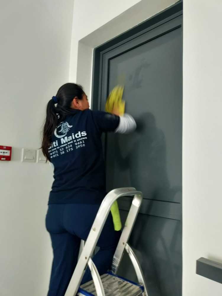 resindital-cleaning-services-abu-dhabi-big-1