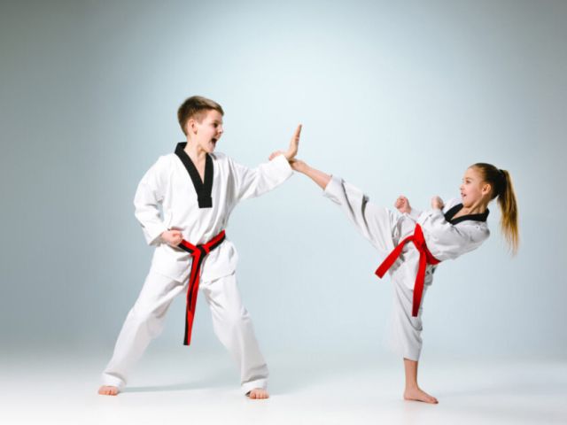martial-arts-and-karate-training-in-abu-dhabi-kick-start-karate-centre