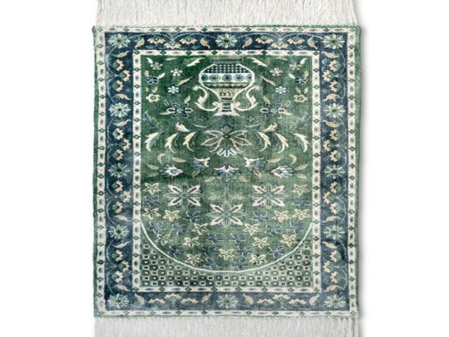 dark-green-viscose-prayer-rug