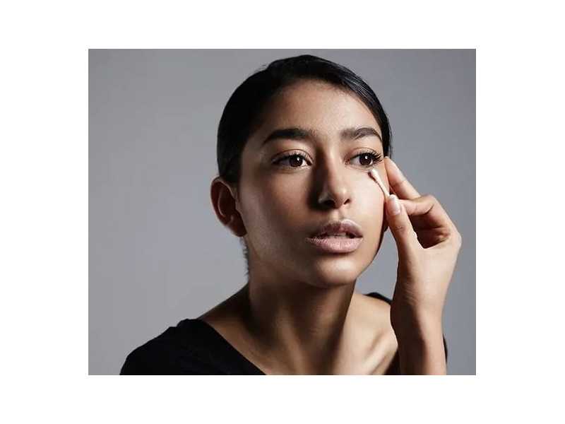 advanced-dark-circle-treatment-in-dubai-for-brighter-youthful-eyes-small-0