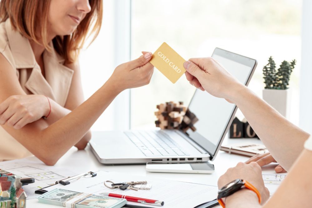 expert-restructuring-of-credit-card-dues-big-0