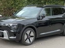 electric-suv-in-uae-uae-smart