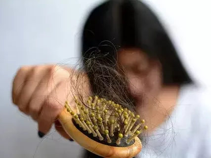 hair-fall-treatment-in-dubai