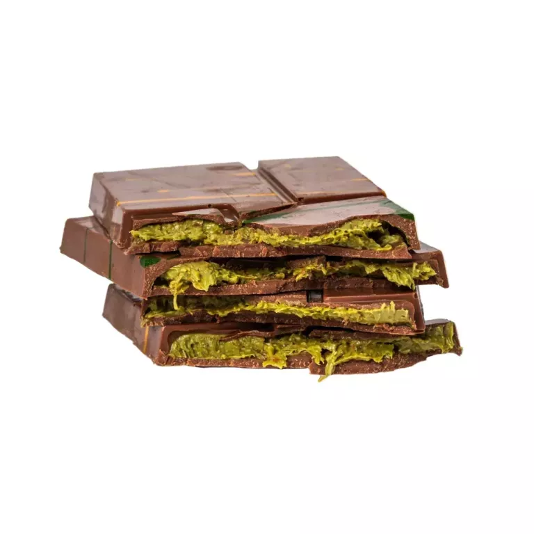 pistachio-kunafa-milk-chocolate-a-gourmet-chocolate-experience-big-1