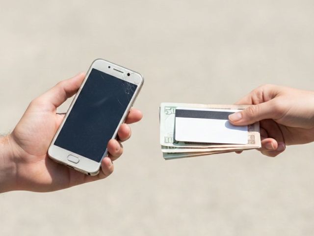 sell-my-phone-dubai-get-paid-quickly