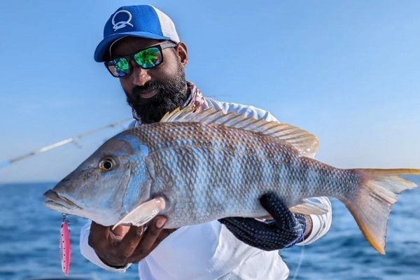premium-fishing-hats-caps-big-0
