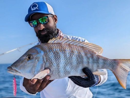 premium-fishing-hats-caps