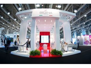 professional-exhibition-stands-dubai-design-build-small-0