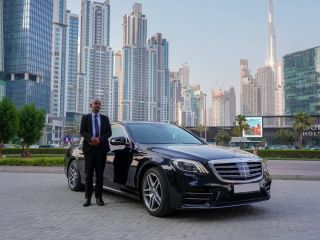 best-car-rental-in-dubai-small-0