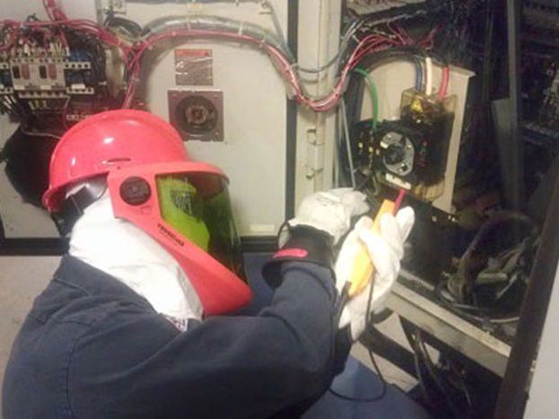 electric-switchgear-testing-services-in-uae