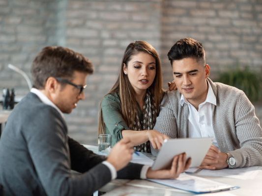 trusted-experienced-finance-brokers-in-dubai
