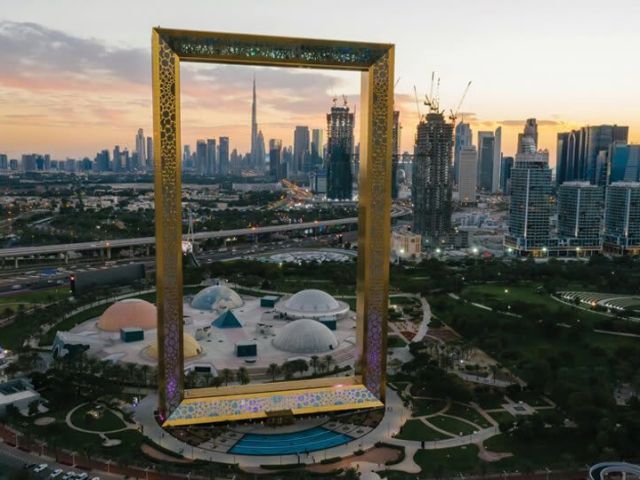 dubai-frame-tickets-best-views-of-old-and-new-dubai