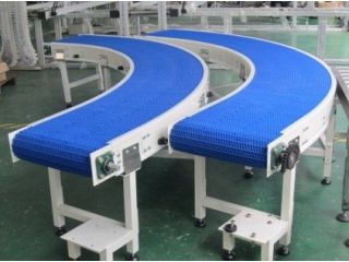 modular-plastic-belt-conveying-systems-small-0