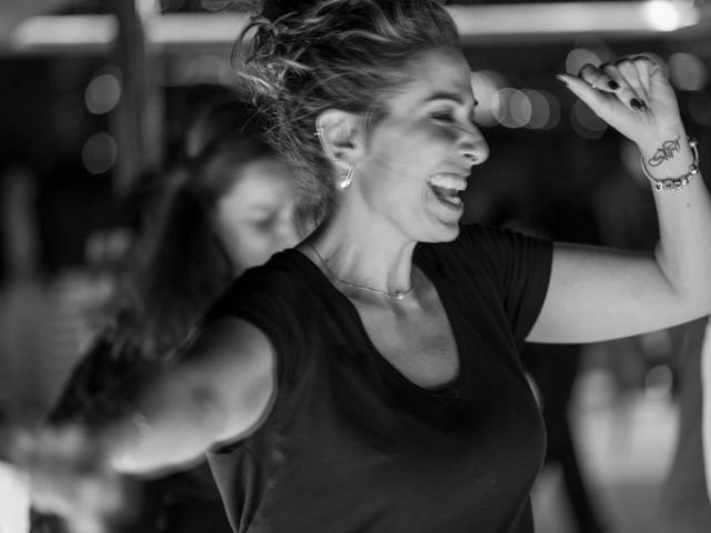 learn-bachata-dance-classes-with-expert-guidance