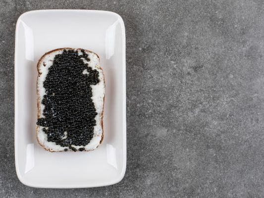 buy-premium-caviar-in-dubai-wnf-caviar-heritage