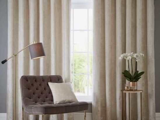 best-dubai-curtains-shop-premium-curtains-for-home-office