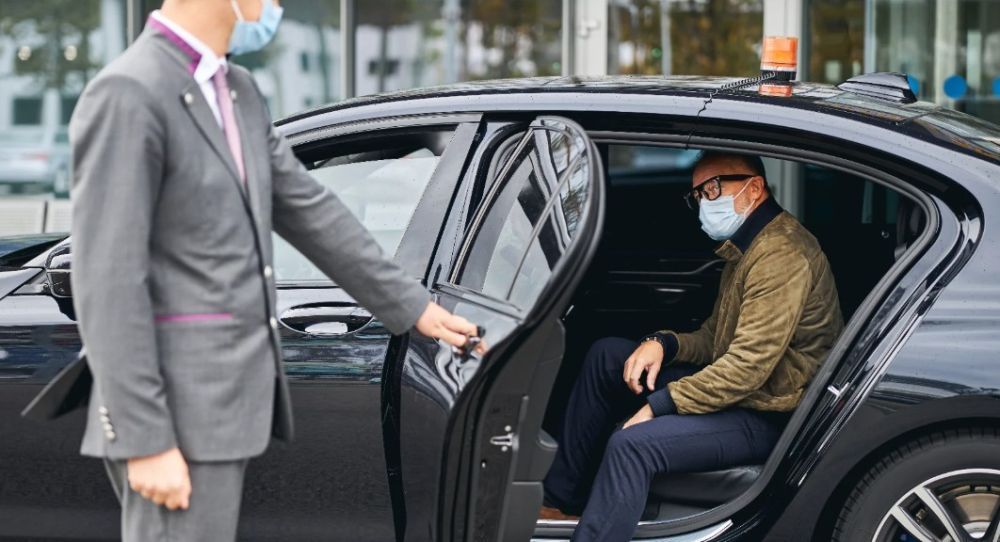 staycation-chauffeur-service-abu-dhabi-big-1