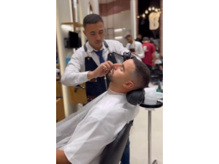 top-dubai-barber-shop-for-premium-grooming-services-small-0
