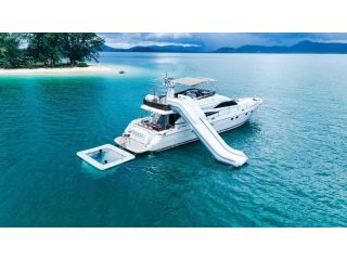 best-yacht-charter-in-dubai-luxury-yacht-rental-by-gunayydin-small-0