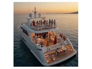 book-exclusive-yachts-in-dubai-with-gunayydin-today-small-0