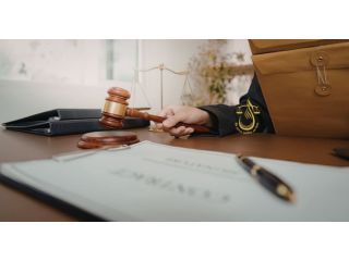 civil-defense-lawyer-dubai-expert-legal-help-you-can-trust-small-0