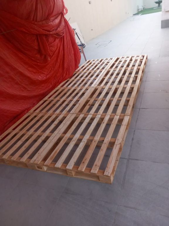 0507330544-pallet-dubai-wood-big-2