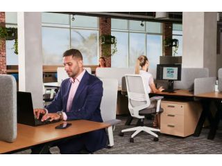 flexible-office-spaces-coworking-solutions-in-rak-small-1