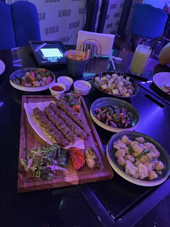 enjoy-quality-time-at-the-most-loved-family-resturant-in-dubai-big-0