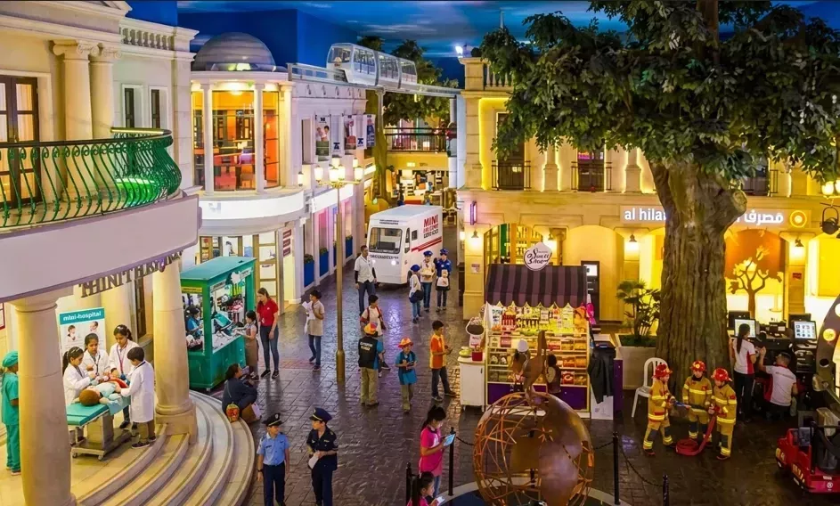 kidzania-dubai-kids-role-play-city-big-0