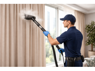professional-window-glass-cleaning-maids-on-demand-small-1