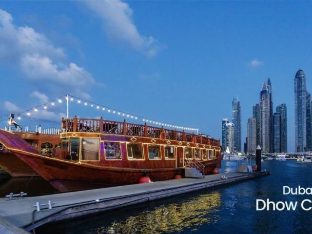 dubai-marina-dhow-dinner-cruise