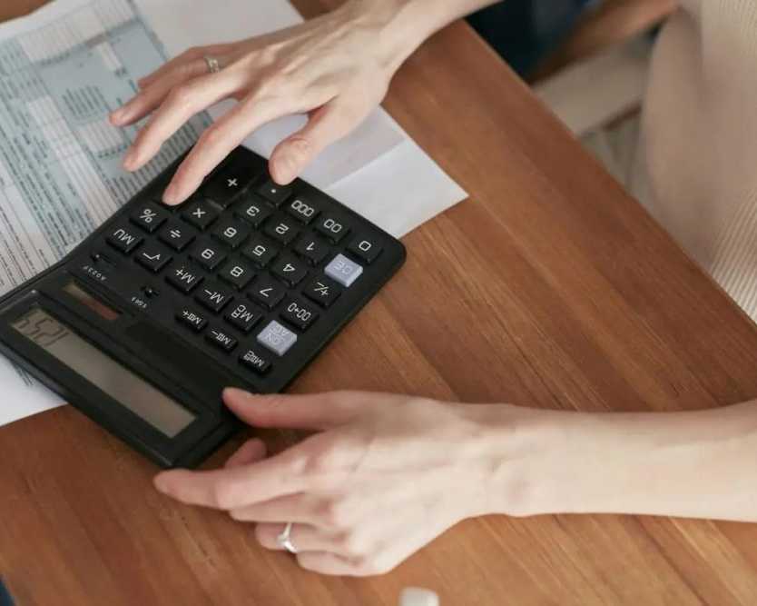 best-hr-and-payroll-services-in-dubai