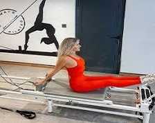 best-pilates-classes-in-al-barsha-dubai-reformer-training