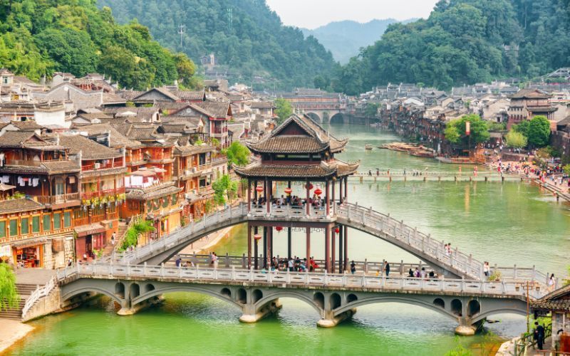 adventure-china-package-big-0