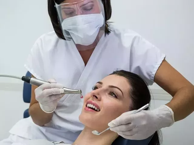 expert-prosthodontics-dentist-services-in-dubai