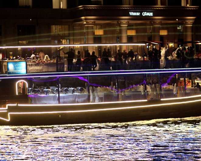 dubai-water-canal-dhow-cruise-dinner
