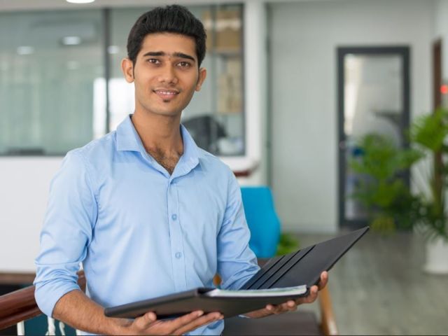 office-boy-supplier-in-abu-dhabi-for-professional-support-staff