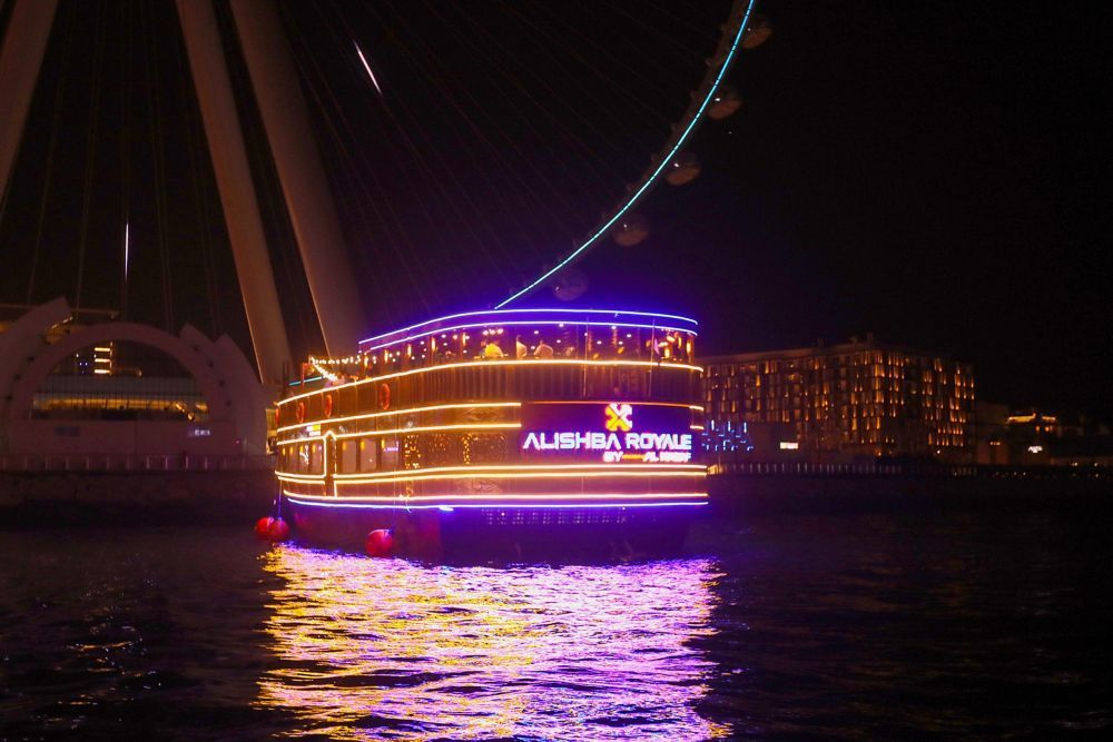 luxury-new-year-cruise-party-dubai-alishba-dhow-cruise-big-2