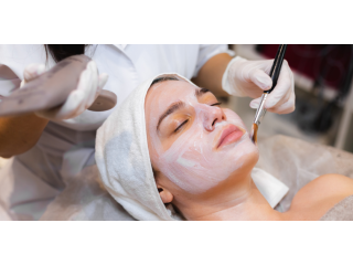 professional-facial-treatment-dubai-small-0