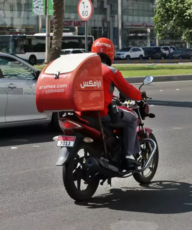 fiberglass-delivery-box-for-motorcycles-in-uae-big-2