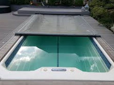 swimming-pool-covers-durable-custom-pool-protection