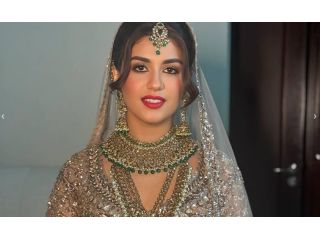 luxury-wedding-makeup-artist-dubai-for-flawless-bridal-small-0
