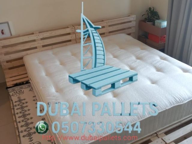 0507330544-pallets-wooden