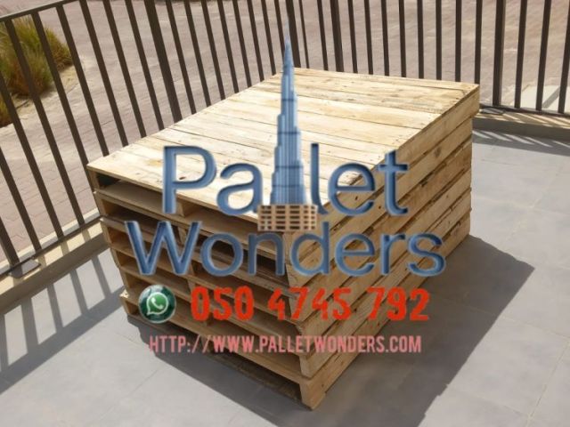 plastic-pallets-0555450341