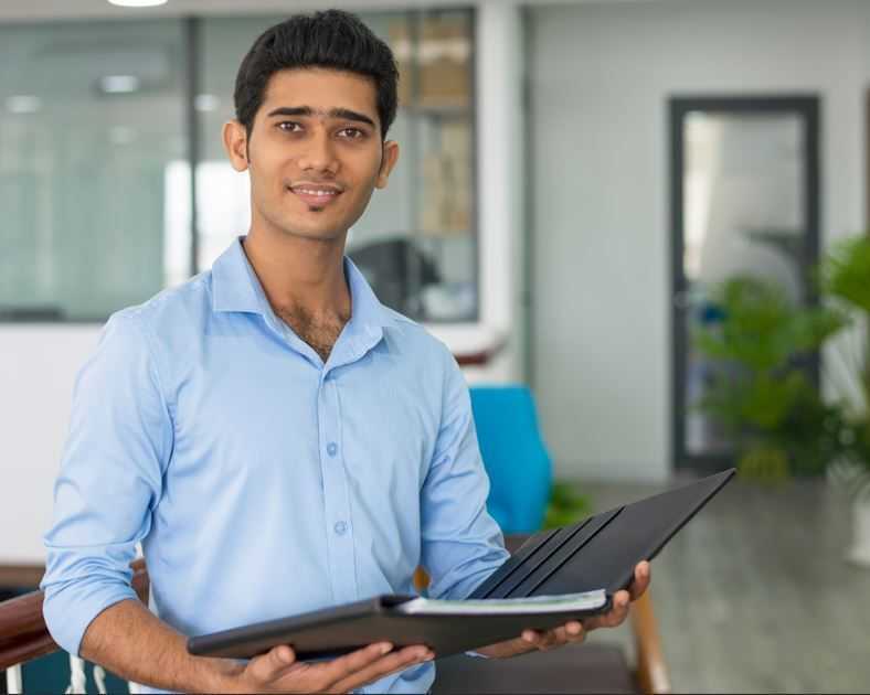 office-boy-supplier-in-abu-dhabi-for-office-assistance-services