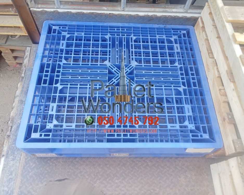 0555450341-plastic-pallets