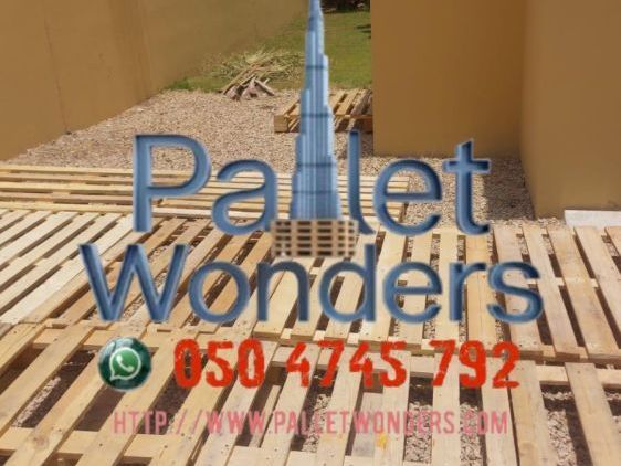 wooden-pallets-0555450341