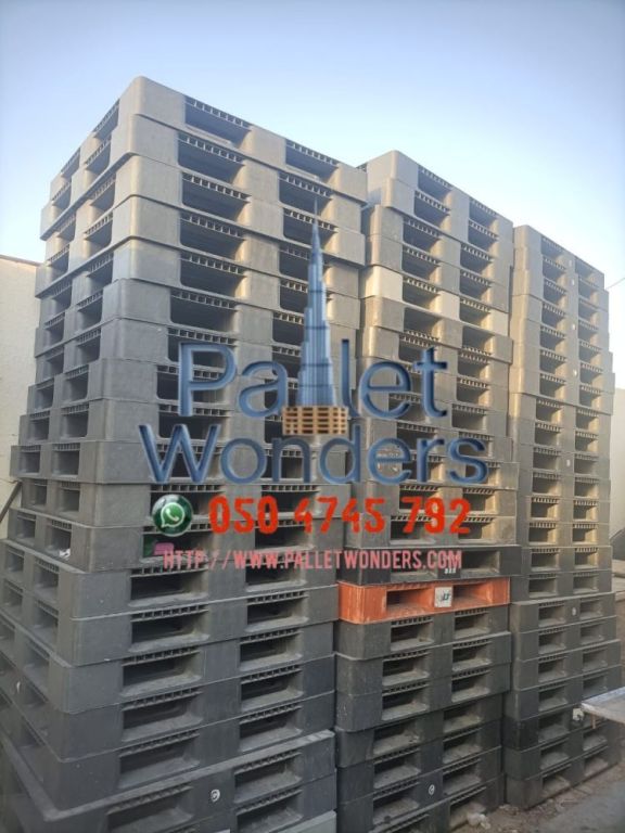 dubai-0555450341-pallets-big-0
