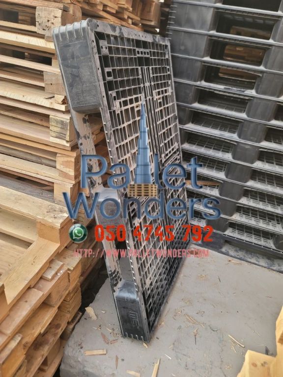 plastic-0555450341-pallets-big-3